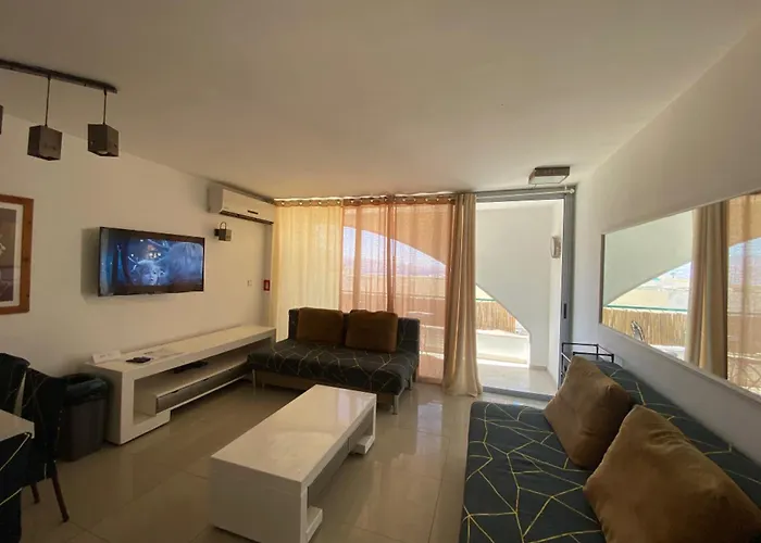 Seaside House & Free Parking