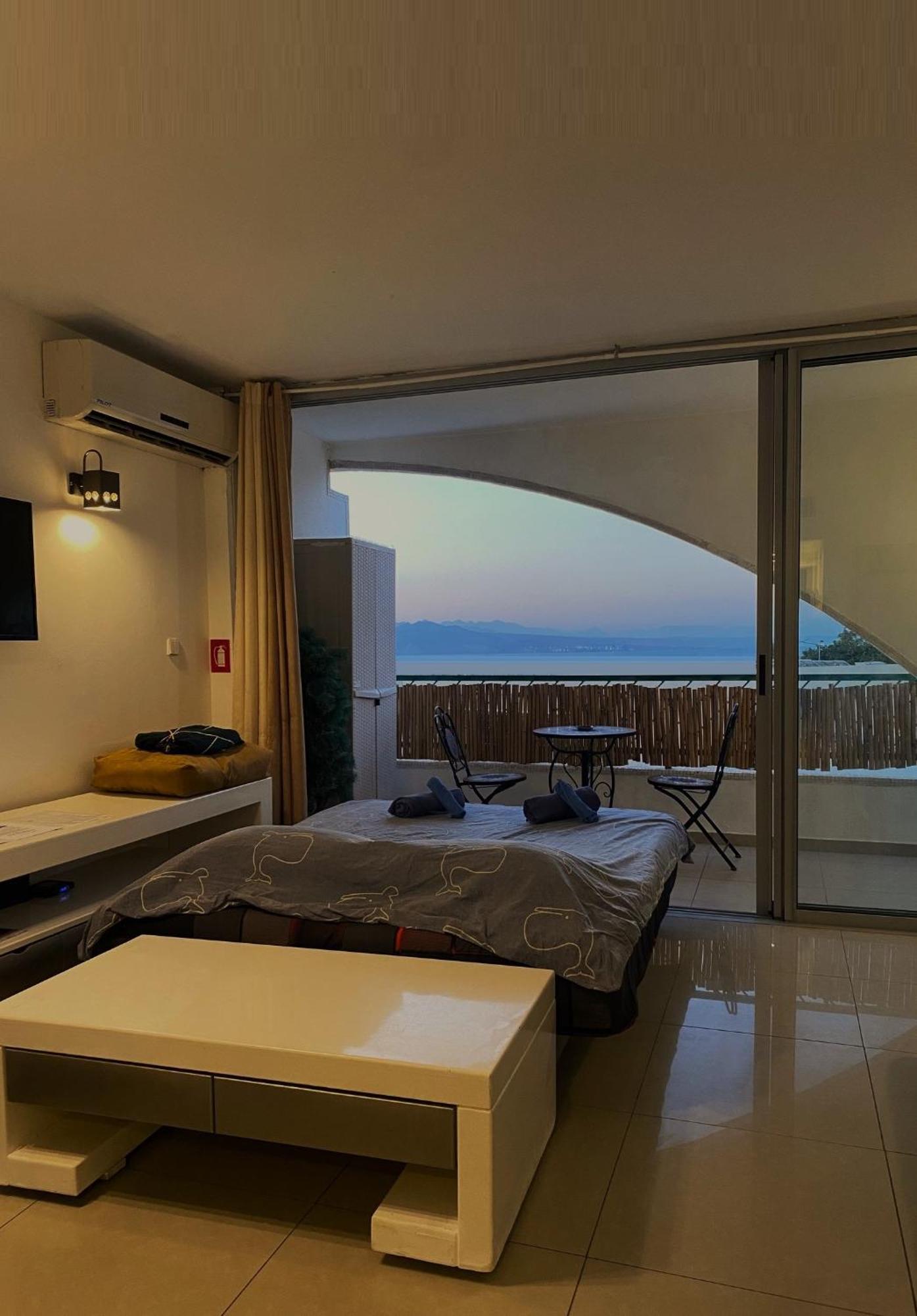 Seaside House & Free Parking Апартаменты Эйлат